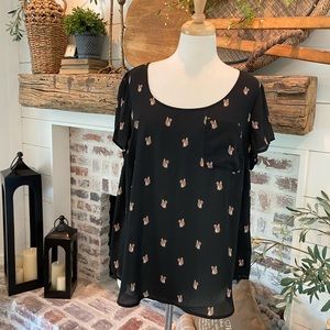 Torrid Bowtie Squirrel Button Back Blouse